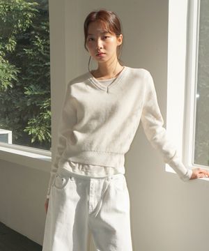 (woman) 에센셜 무드 크롭 브이넥 니트_Ivory