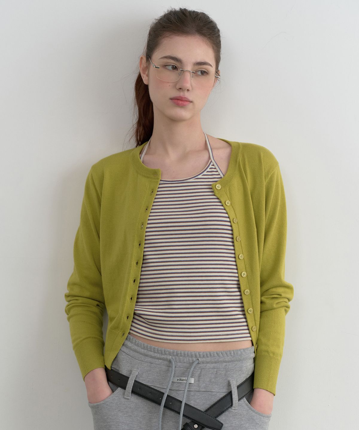 로라로라(ROLAROLA) BASIC CARDIGAN OLIVE