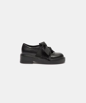 Ribbon brogue loafer(black)_DG1DS26002BLK
