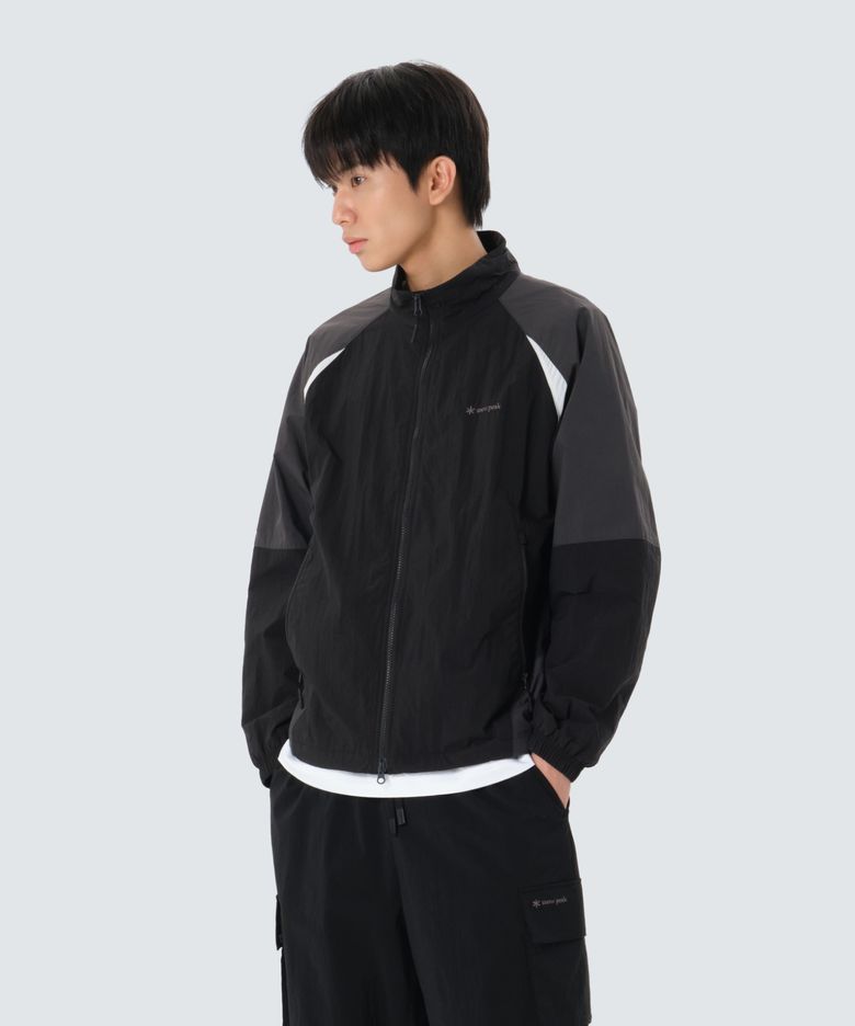 경량 타슬란 컬러블럭 스탠드넥 바람막이 (S26SMLWB58) Dark Charcoal