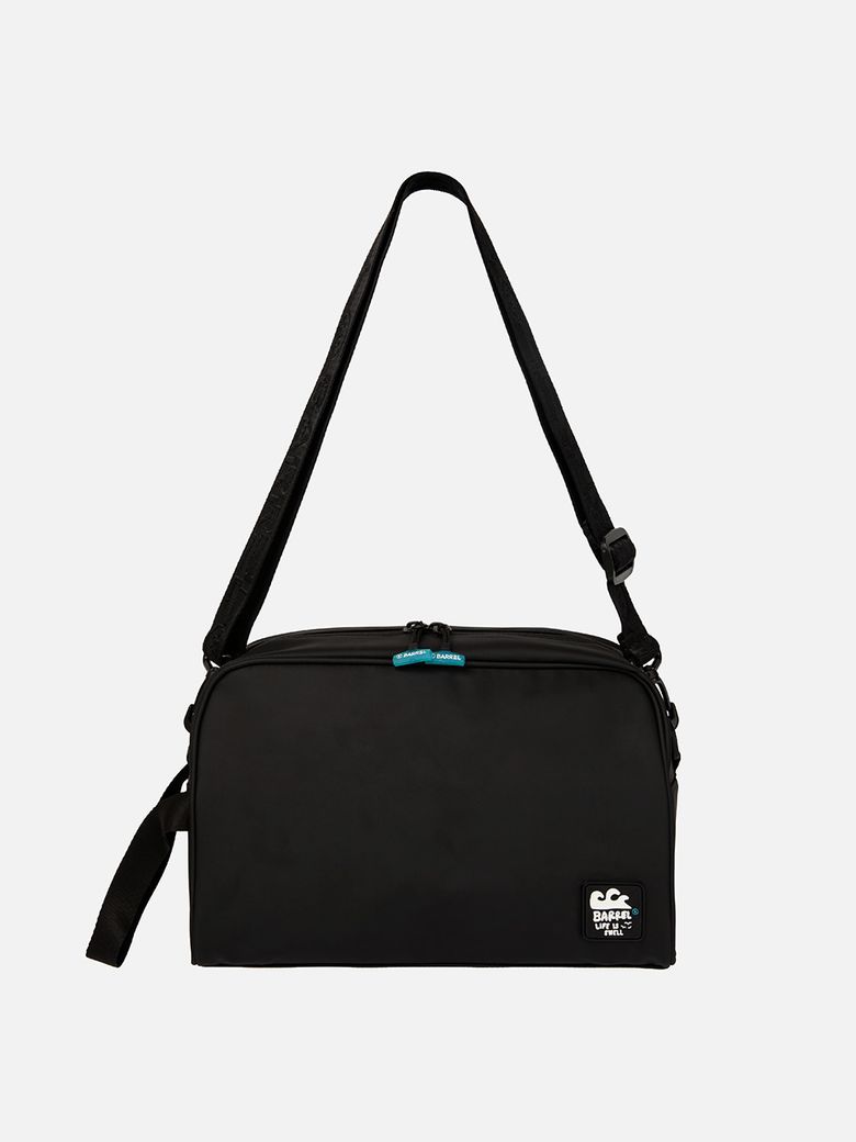 스위머즈 크로스 백 7L 블랙 (B6SUABG012BLK)