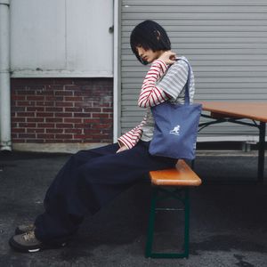 에센셜 X 스몰 에코백 0061 블루