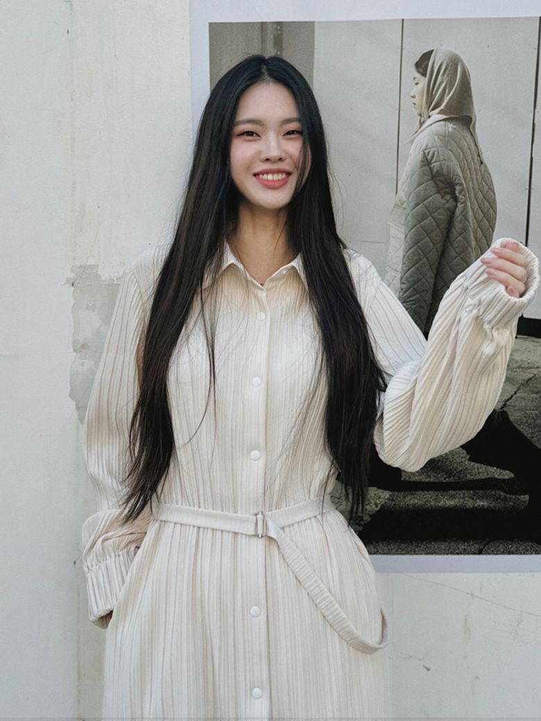 (2컬러) FW 플리츠 칼라 롱셔츠 드레스_블랙/아이보리