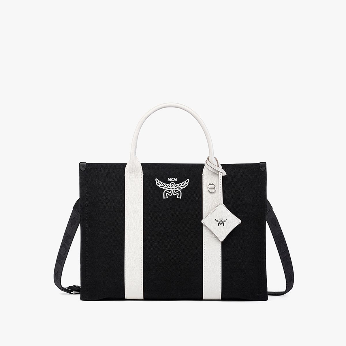 엠씨엠(MCM) Aren 패브릭 토트 MWTGSTA04BK