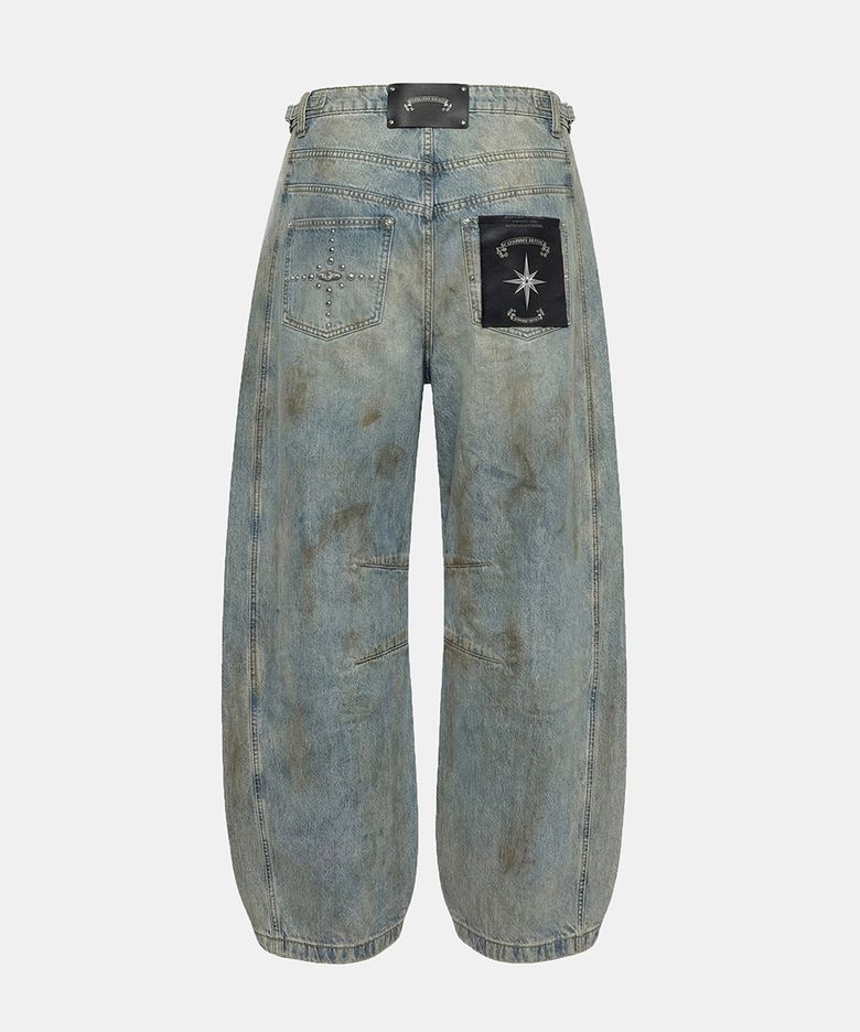 Star-Studded Barrel Jeans - Light Blue