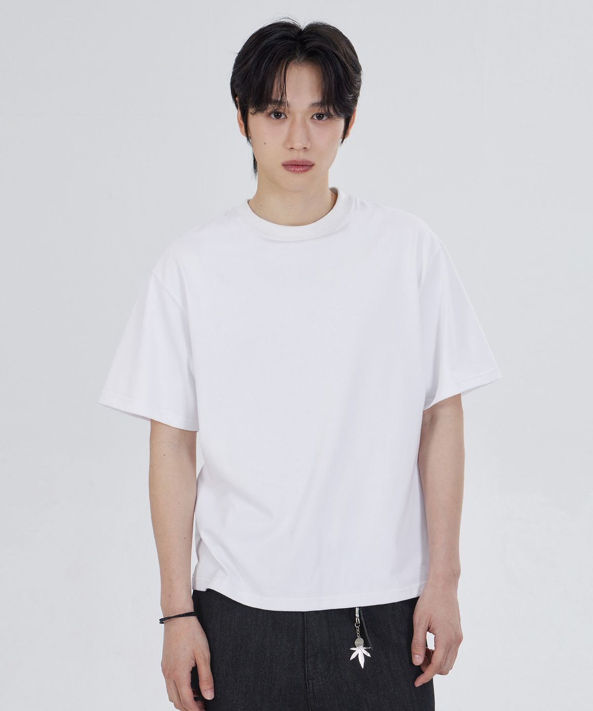 굿라이프웍스(GLW) 데일리 크롭 티셔츠 화이트