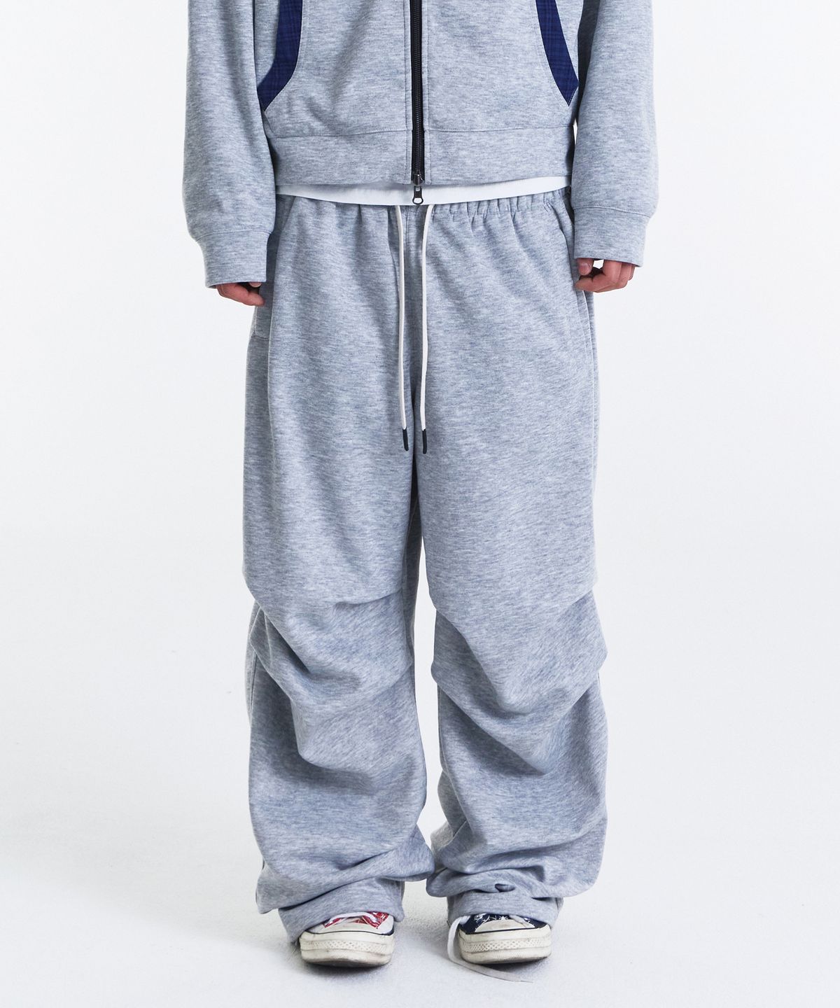 기철(KICHUL) Routine Two Tuck Sweat Pants (Melange Grey)