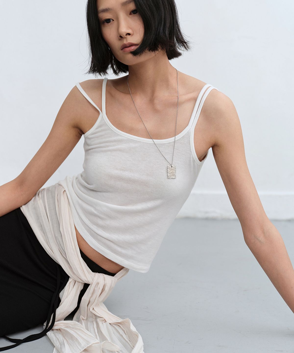 로우타이드(LOW TIDE) DOUBLE STRAP SLEEVELESS TOP [WHITE]