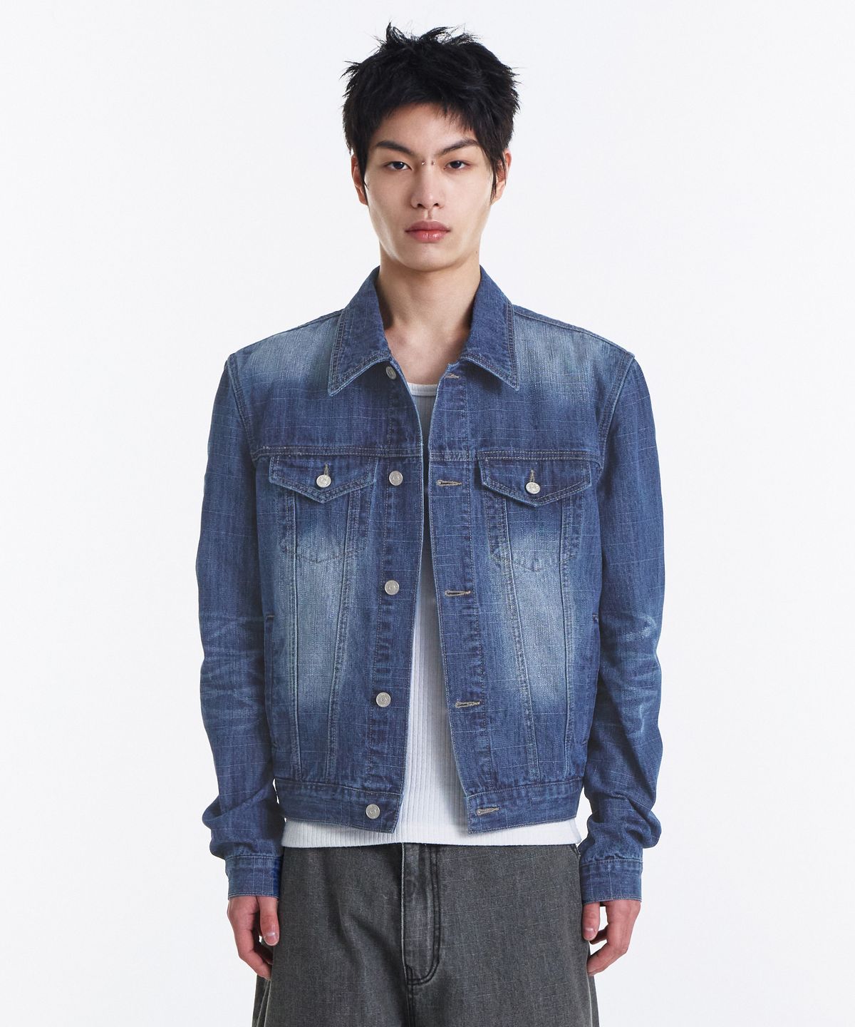 기철(KICHUL) Aged Denim Jacket (Washed Blue)