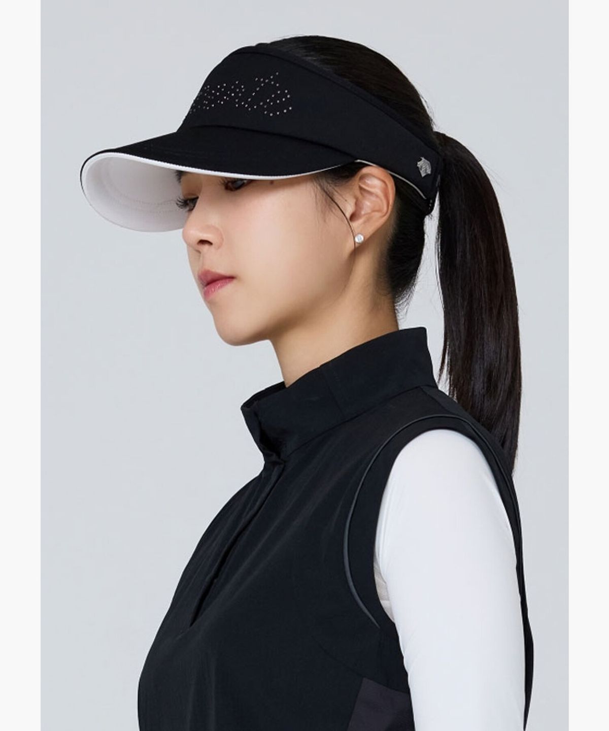 데상트 골프(DESCENTE GOLF) 여성 샤이니 포인트 선바이저  DR12WFSV13