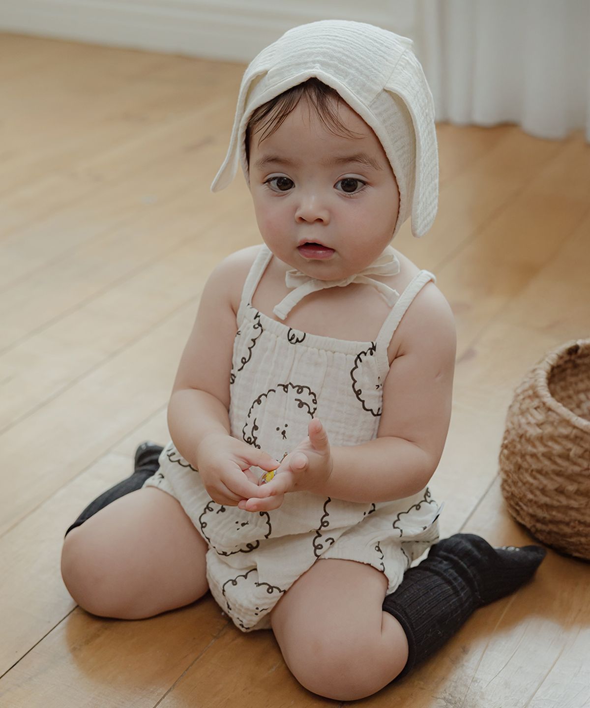 유비맘클로젯(UBMOM CLOSET) 몽몽 나시 바디수트 아이보리 B3HT0101-IV