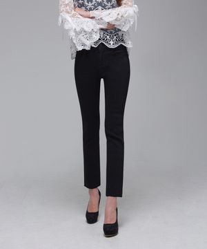 데일리 밑단 컷팅 스판 일자 데님 팬츠 (블랙)