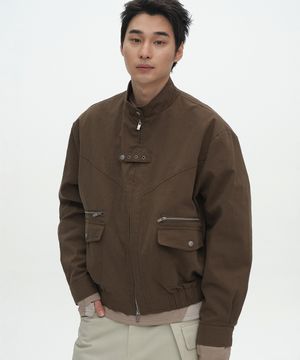 하이넥 스탠다드 아일렛 비조 포인트 코튼 블루종 투웨이 자켓 [브라운]