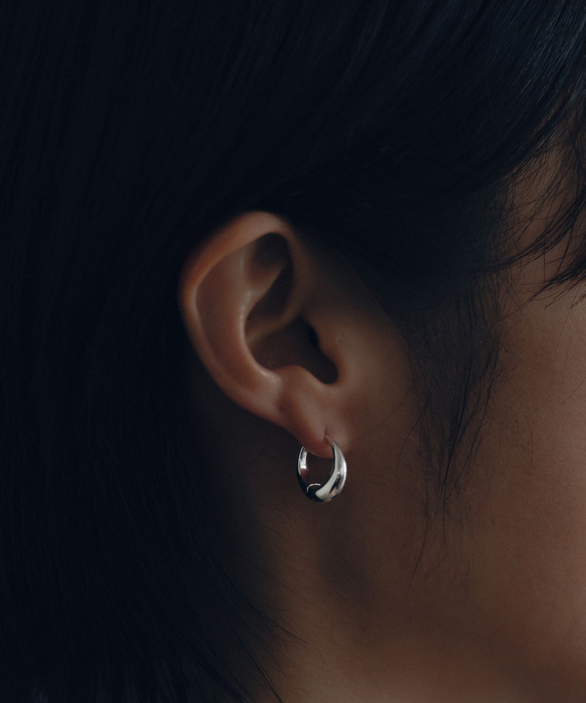 코도(KODO) Medium Crescent Hoops