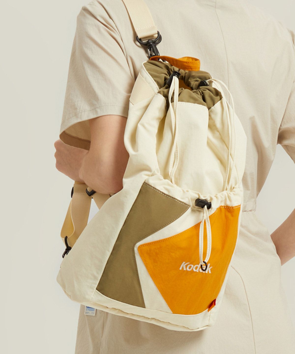 코닥(KODAK) 케이 라이트 백팩 (10L) YELLOW