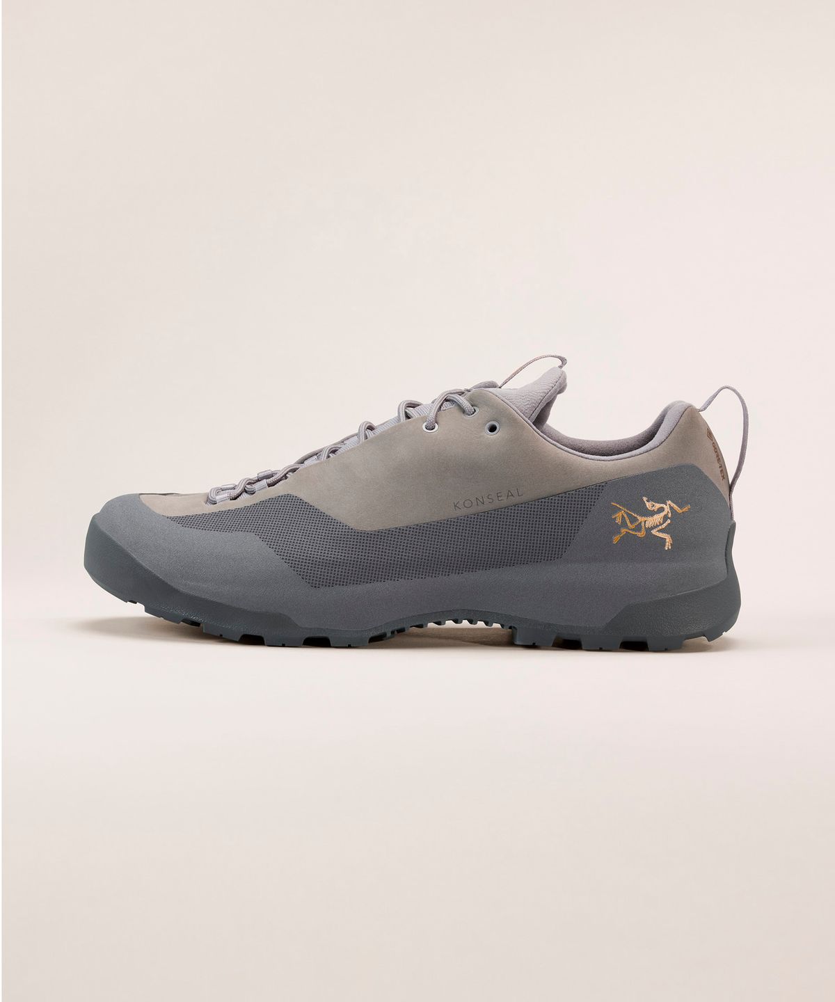 아크테릭스(ARCTERYX) 컨실 GTX 남성 - VOID/CLOUD / AFQSM09833