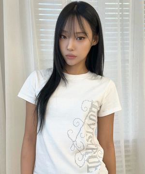 EL LUVISTRUE LOGO TEE(WHITE)