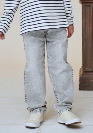 BA11PT02GY 그레이 워싱 일자 데님 팬츠