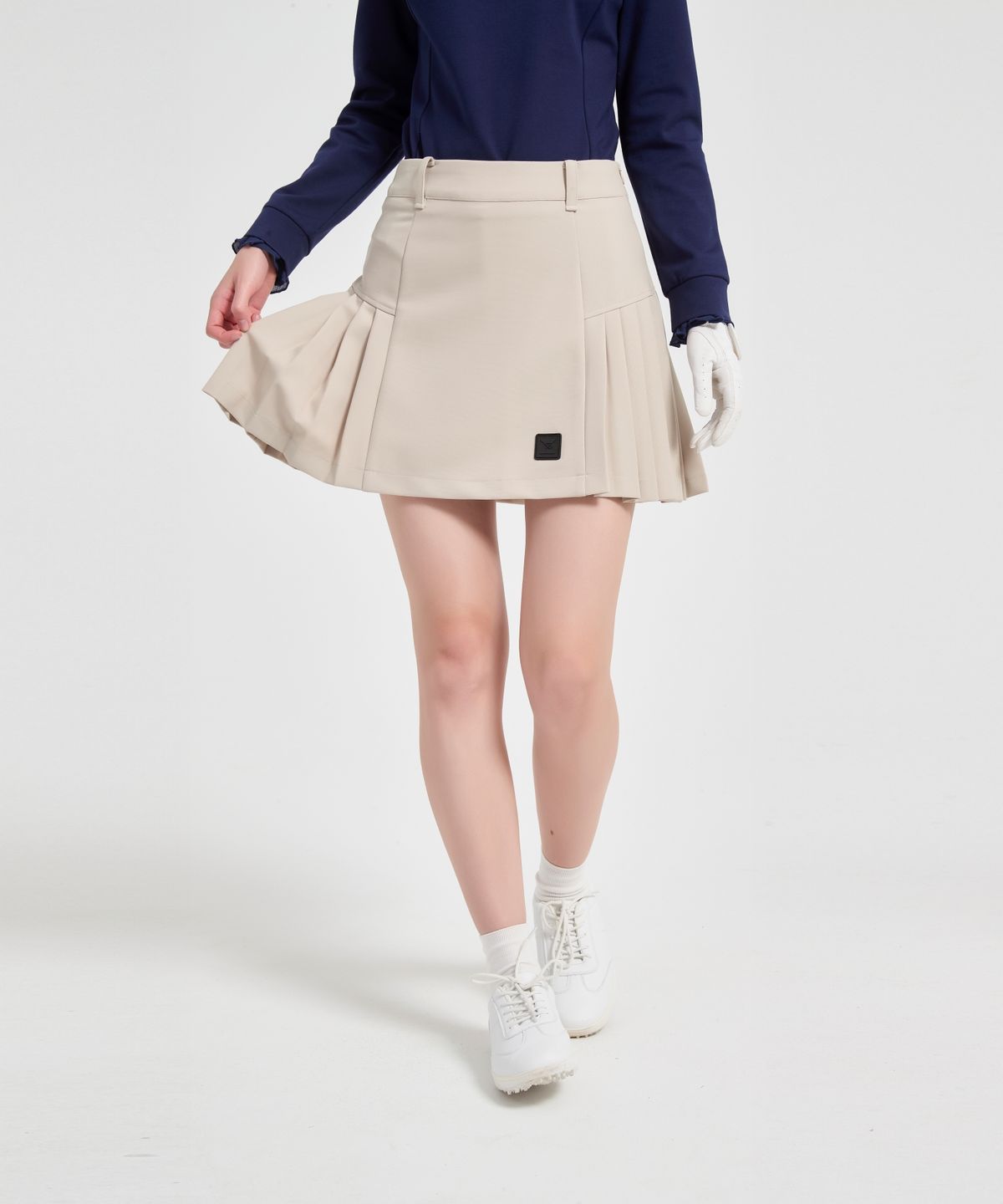 이파르카(E.PARCA) 모드룩 A라인 사이드 플리츠 스커트