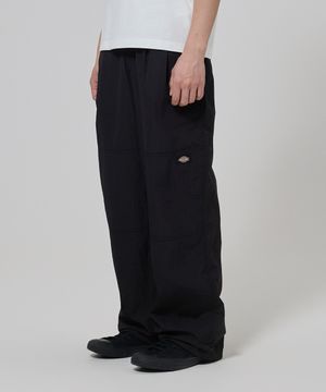 투 턱 라이트 나일론 팬츠 Black