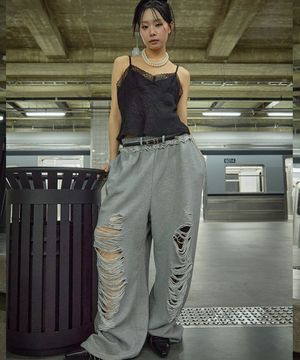 스크래치 데미지 스웨트 팬츠