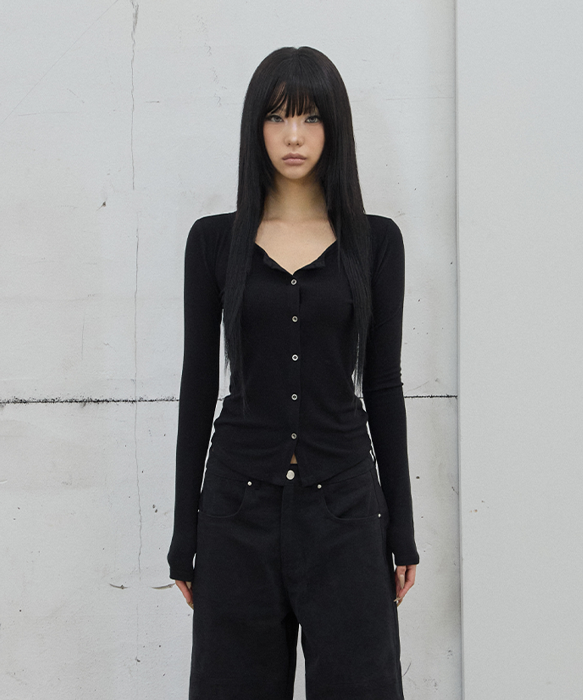 사일프레이(41PRAY) Long-Sleeve Button Cardigan / Black