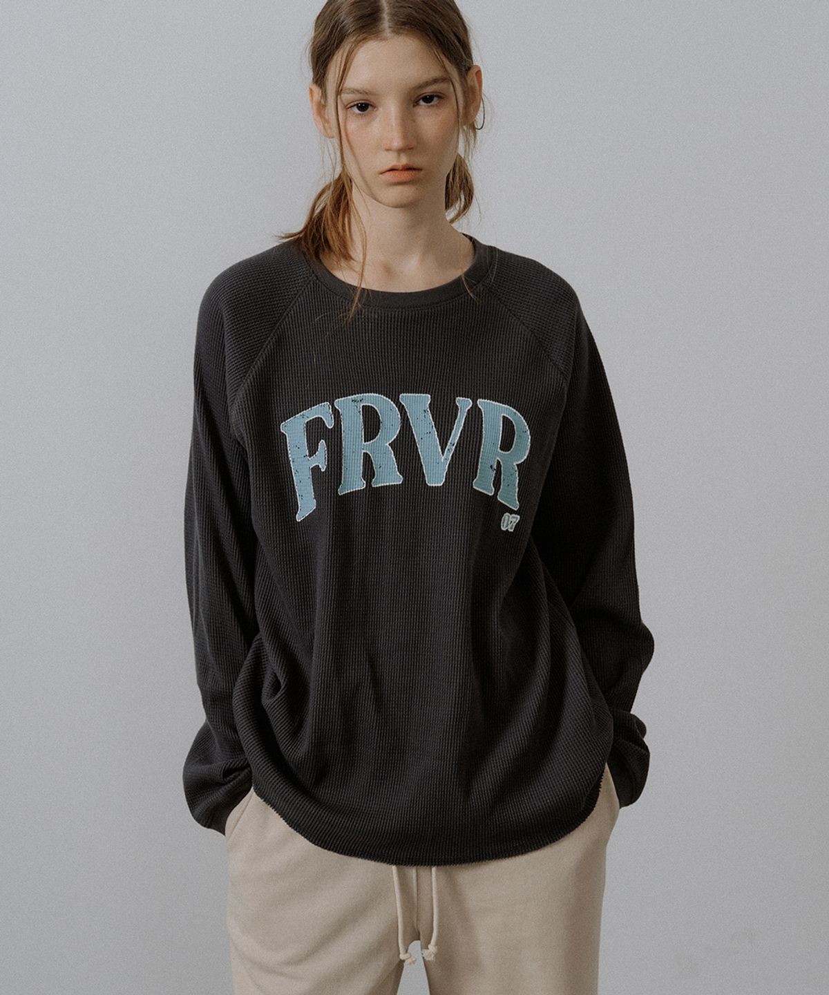 프리버07(FRIVER07) Friver logo waffle t-shirt [FRSP05LT05]_Charcoal
