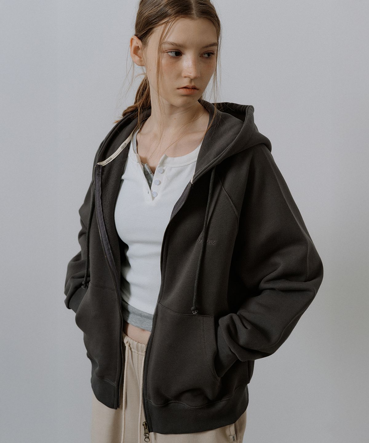 프리버07(FRIVER07) Friver essential 2way hoodie zip up [FRSP05LT02]_Charcoal