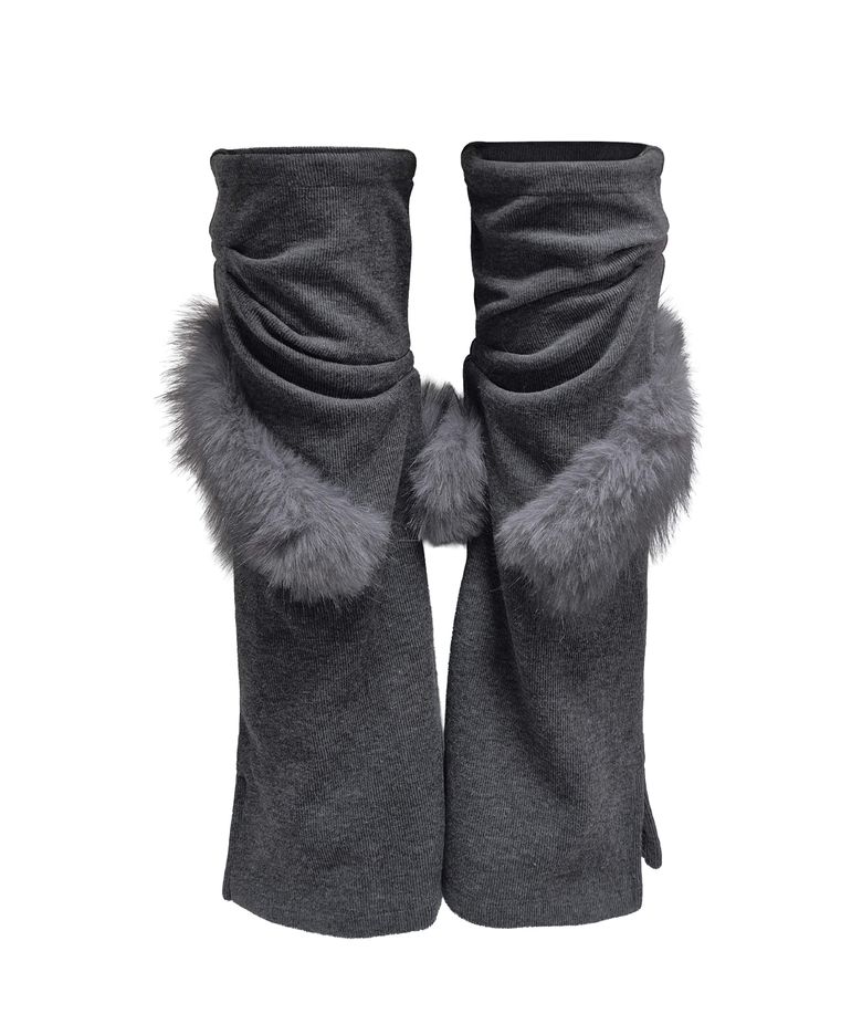 CURVED FUR LEG WARMERS . GRAY