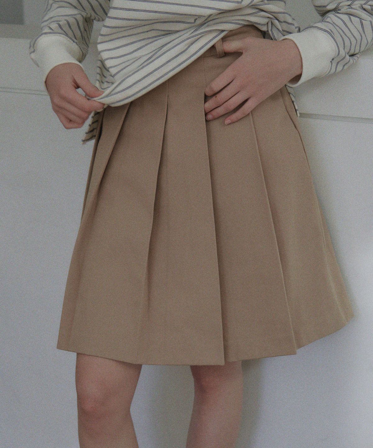 엘리오티(ELLIOTI) Lorin Pleats Skirts_2Color