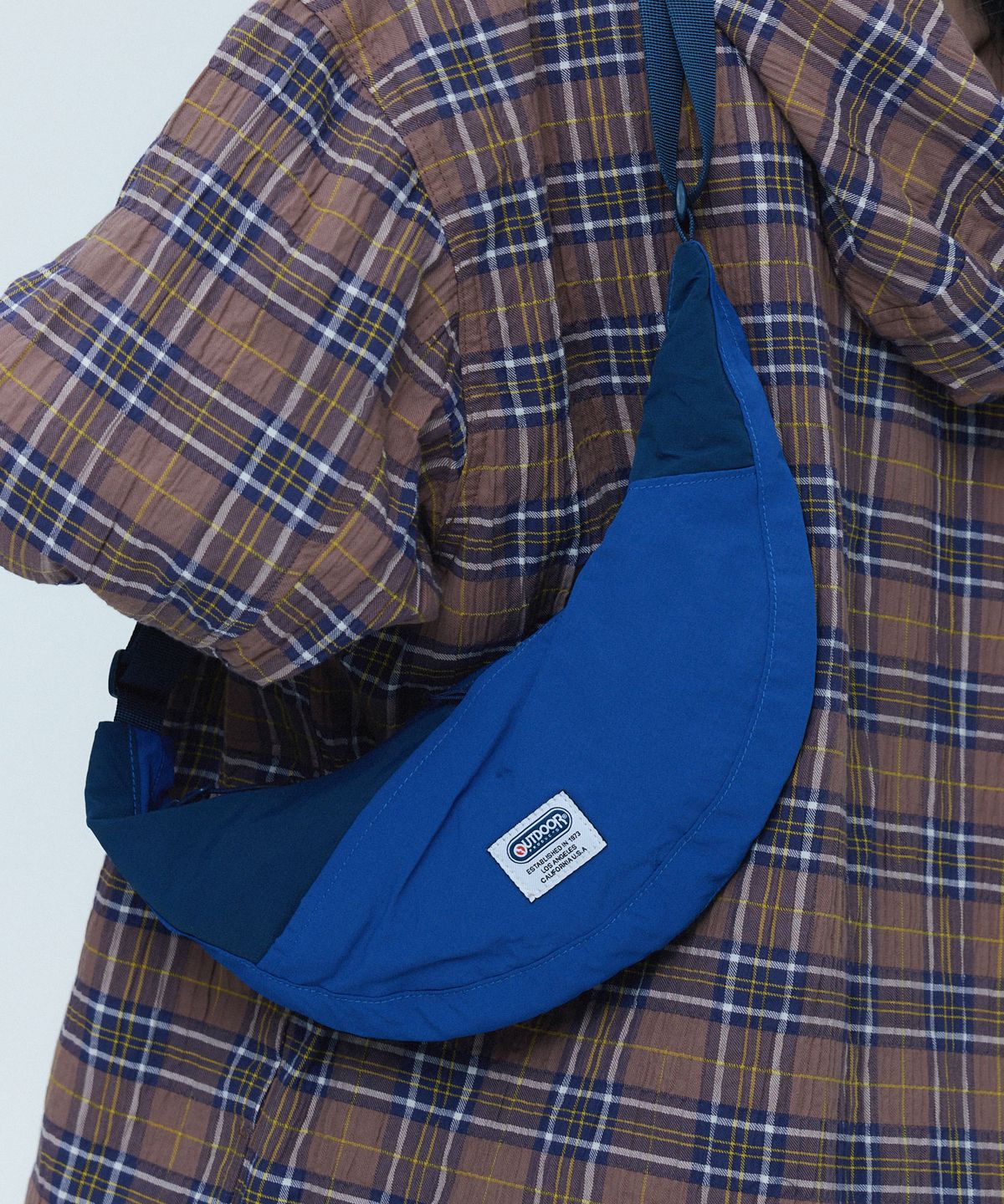 아웃도어 프로덕츠(OUTDOOR PRODUCTS) 슬림 바나나 숄더 (블루)