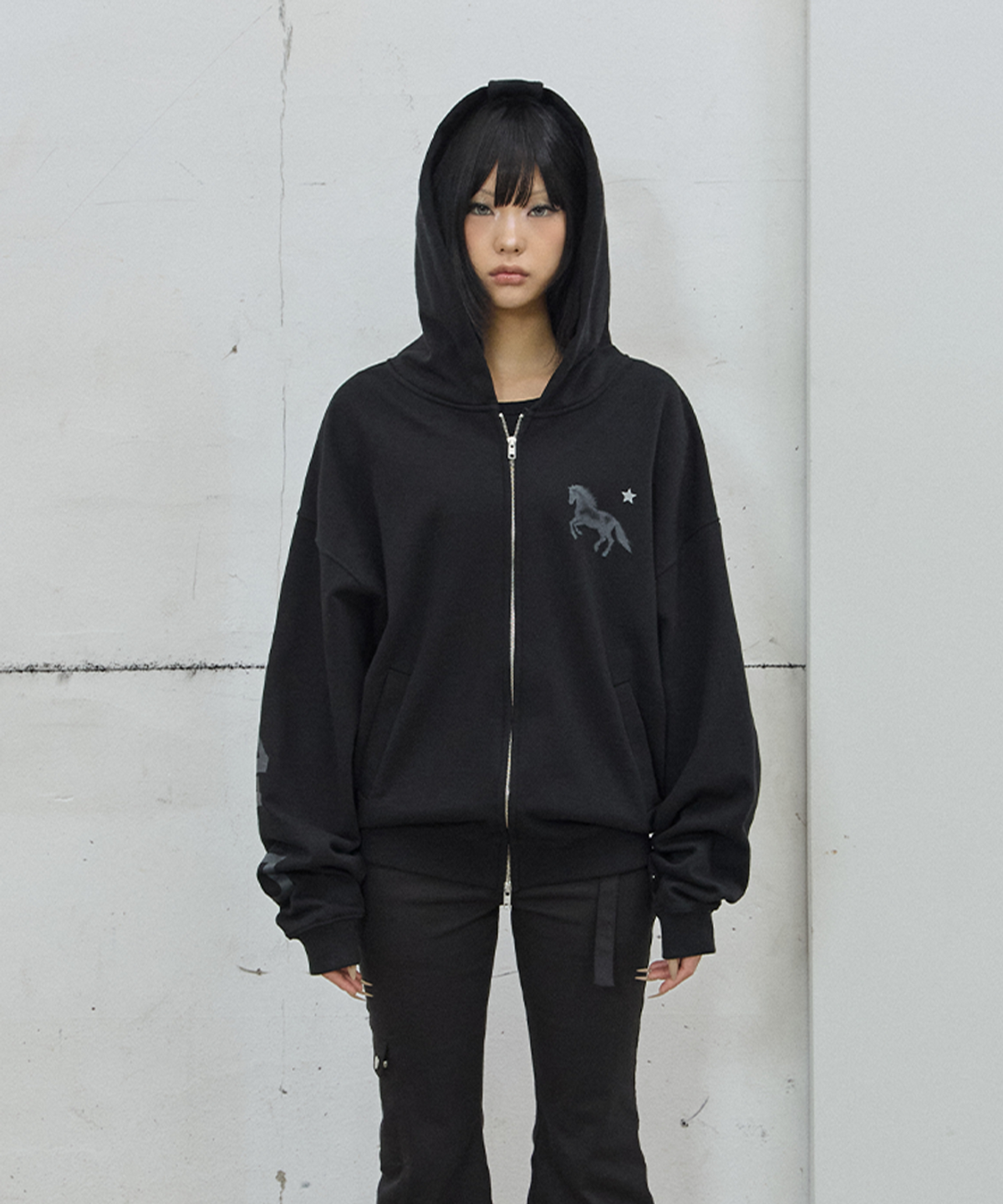 사일프레이(41PRAY) Midnight Horse Zip-up Hoodie /  Black