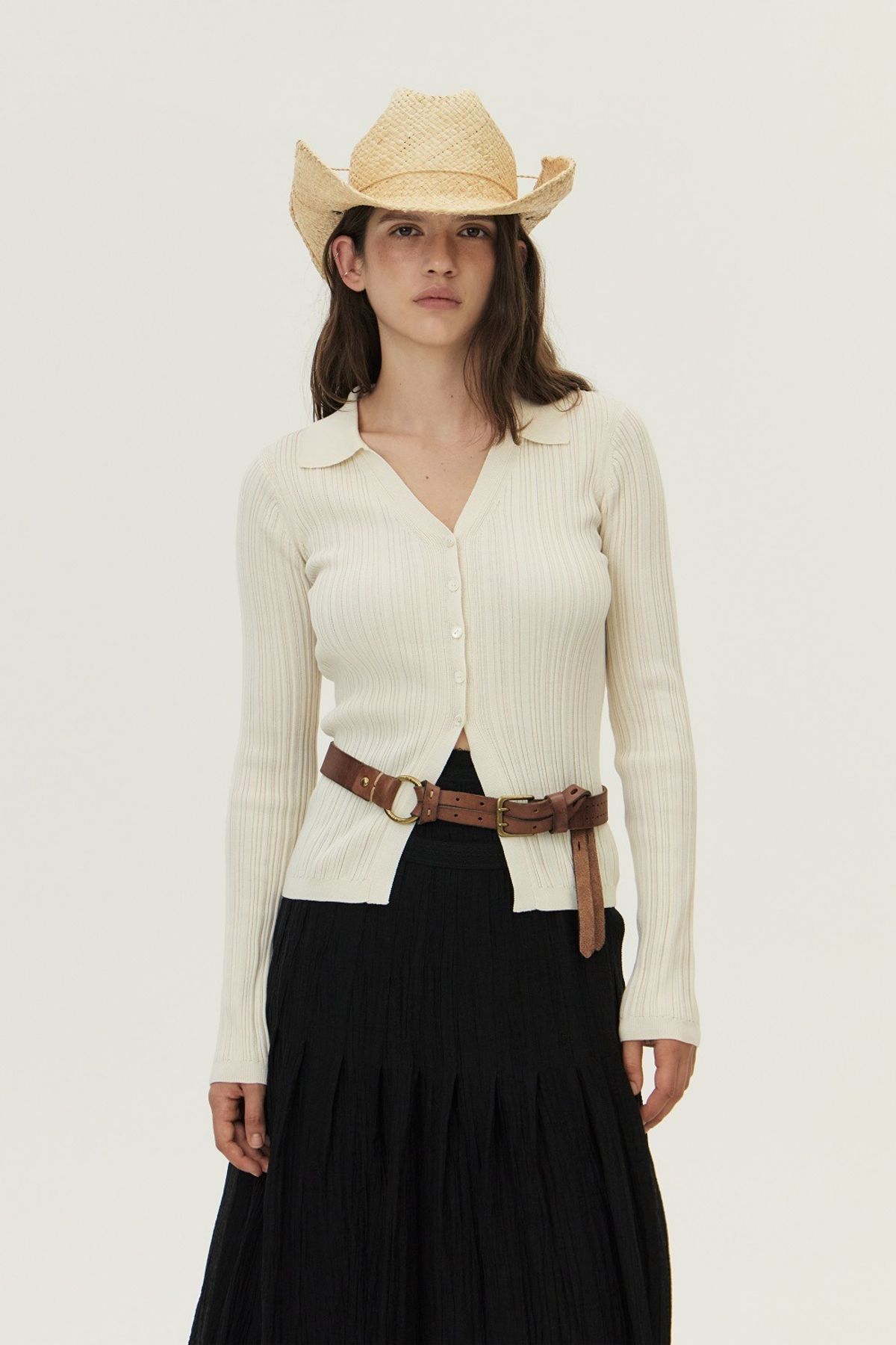 쿠메(KUMÉ) Ribbed Pleated Collared Cardigan, Ivory
