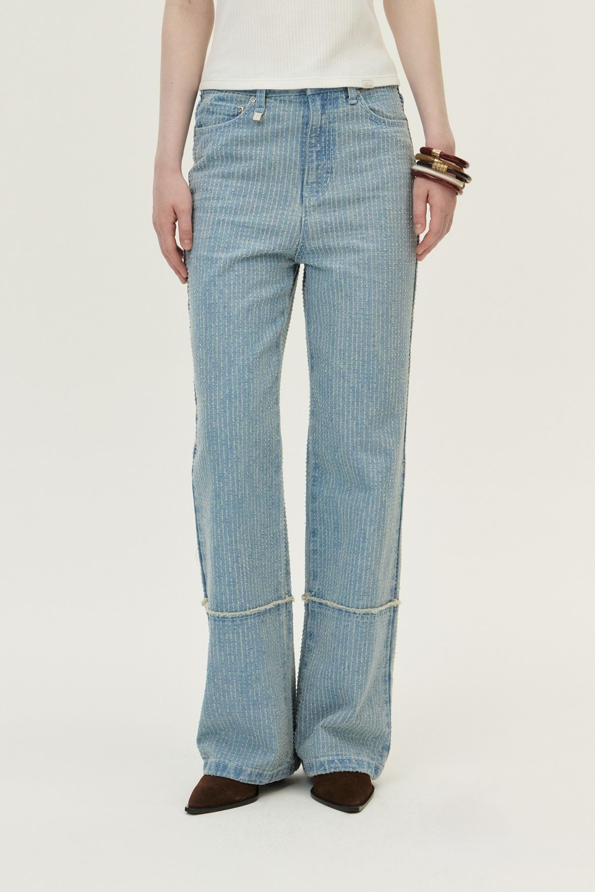 쿠메(KUMÉ) Punched Semi-wide Denim Pants, Light Blue