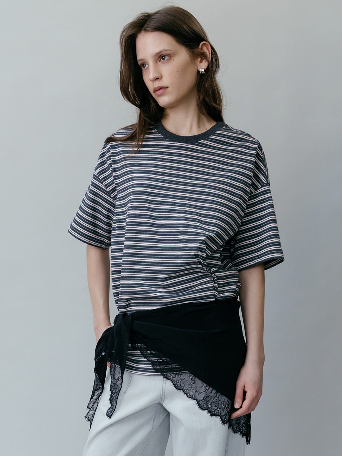 루에브르(LOEUVRE) Irregular Tucked Stripe Half-Sleeve T-Shirt SW6SE606-AI