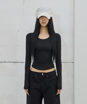 Shirring Long Sleeve Tee / Black