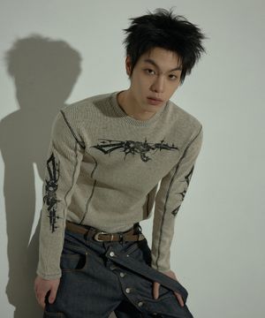 [0107] 건 그래픽 리브드 슬림 롱슬리브 - 베이지