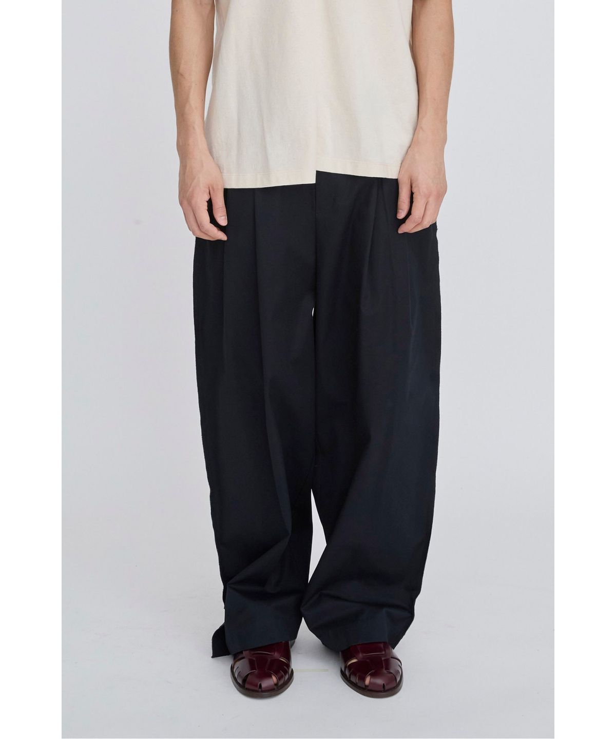 래코드(RECODE) Raw Edged Two Tuck Pants RKPAS26642NYX