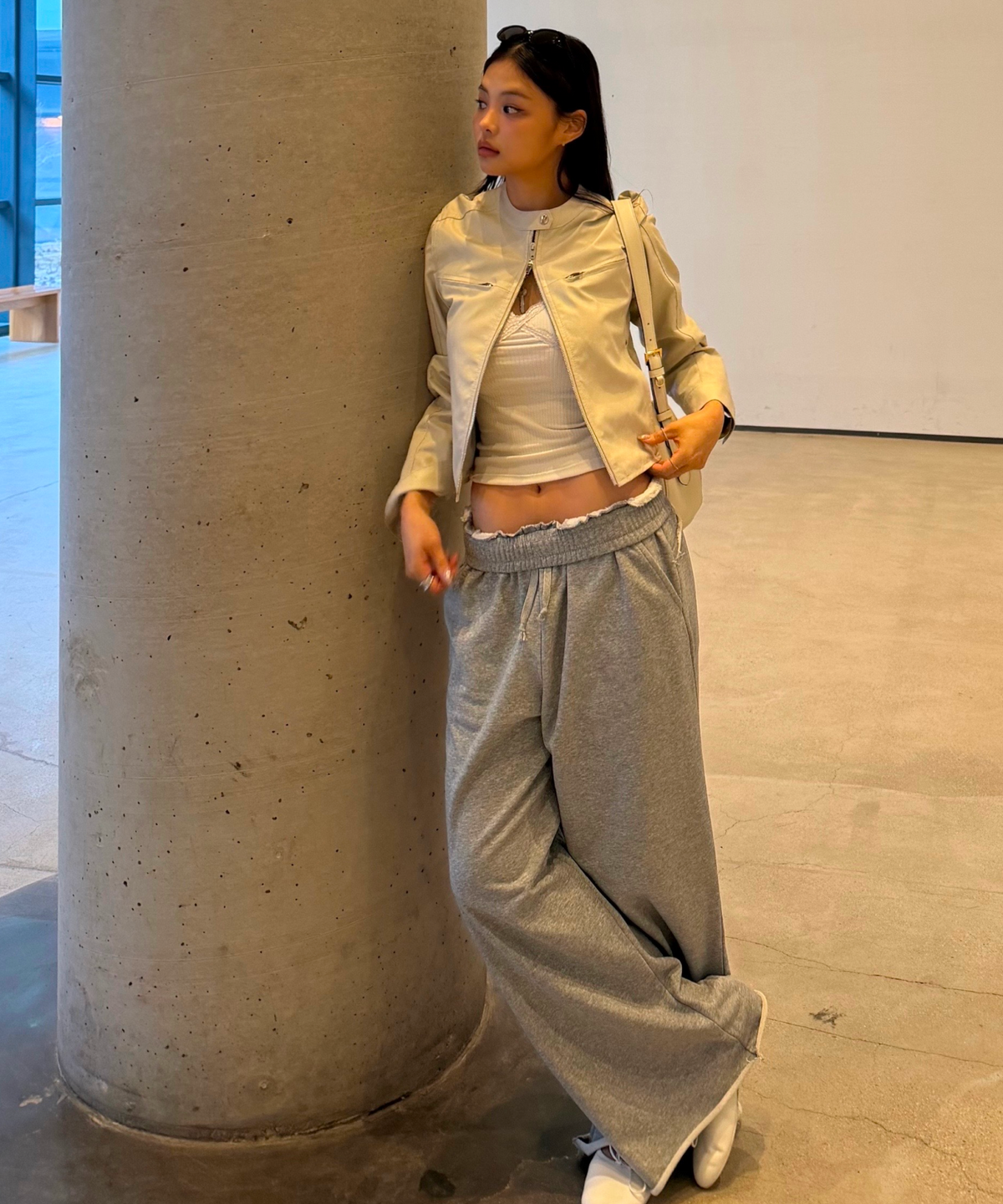 미쏘(MIXXO) 스웻 와이드 팬츠_MIWTMG316C