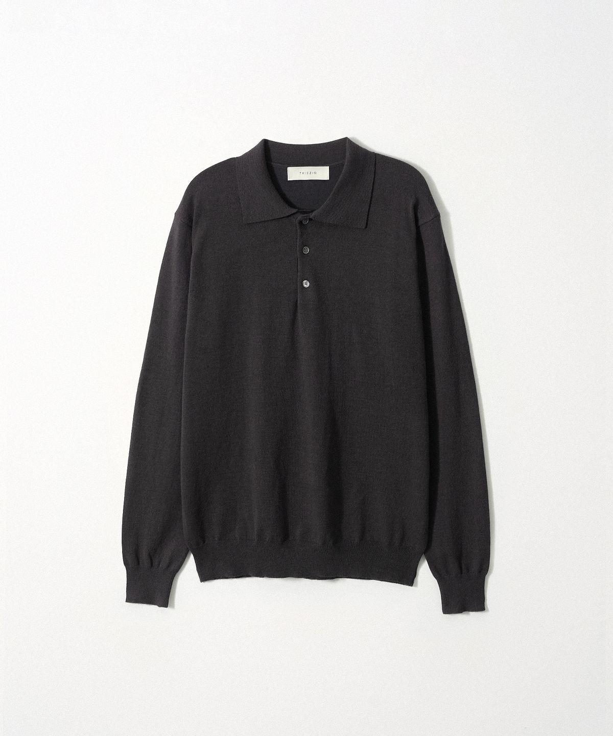 이지오(EZIO) Essential Button collar Knit_Charcoal