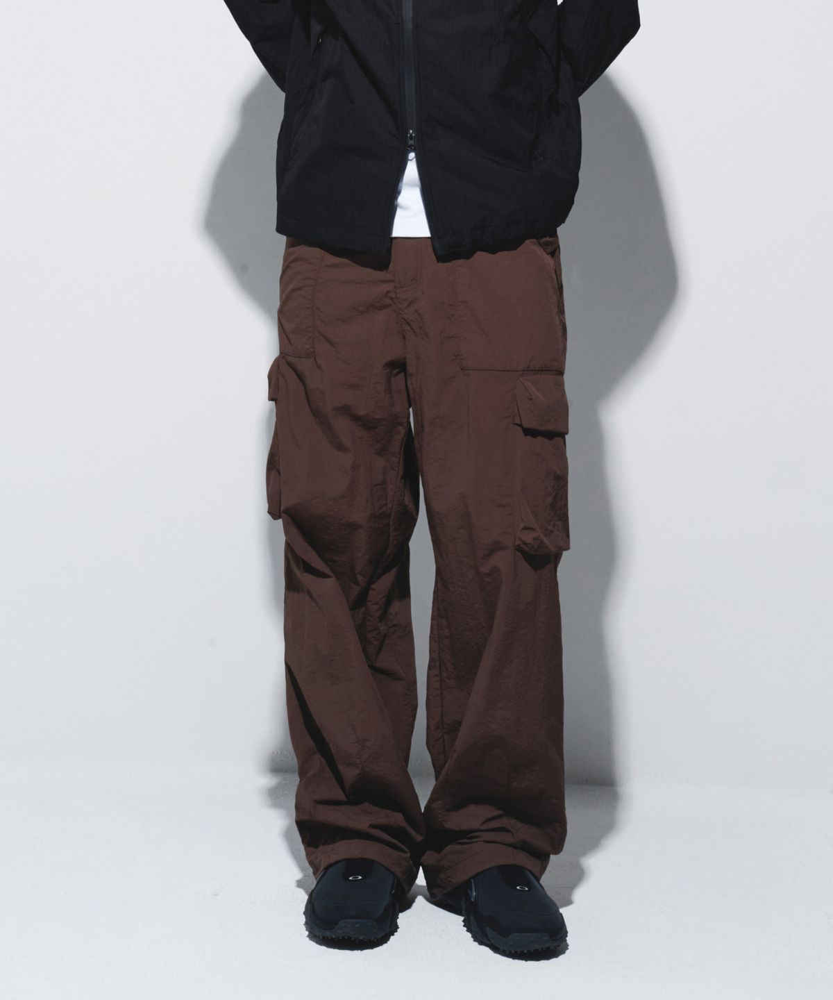 칼라파타르(KALAPATTHAR) UTILITY NYLON RIPSTOP SEMI-WIDE PANTS - BROWN