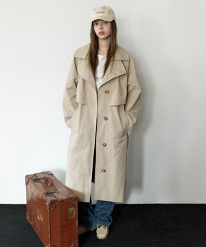 Bold wide collar trench coat - beige