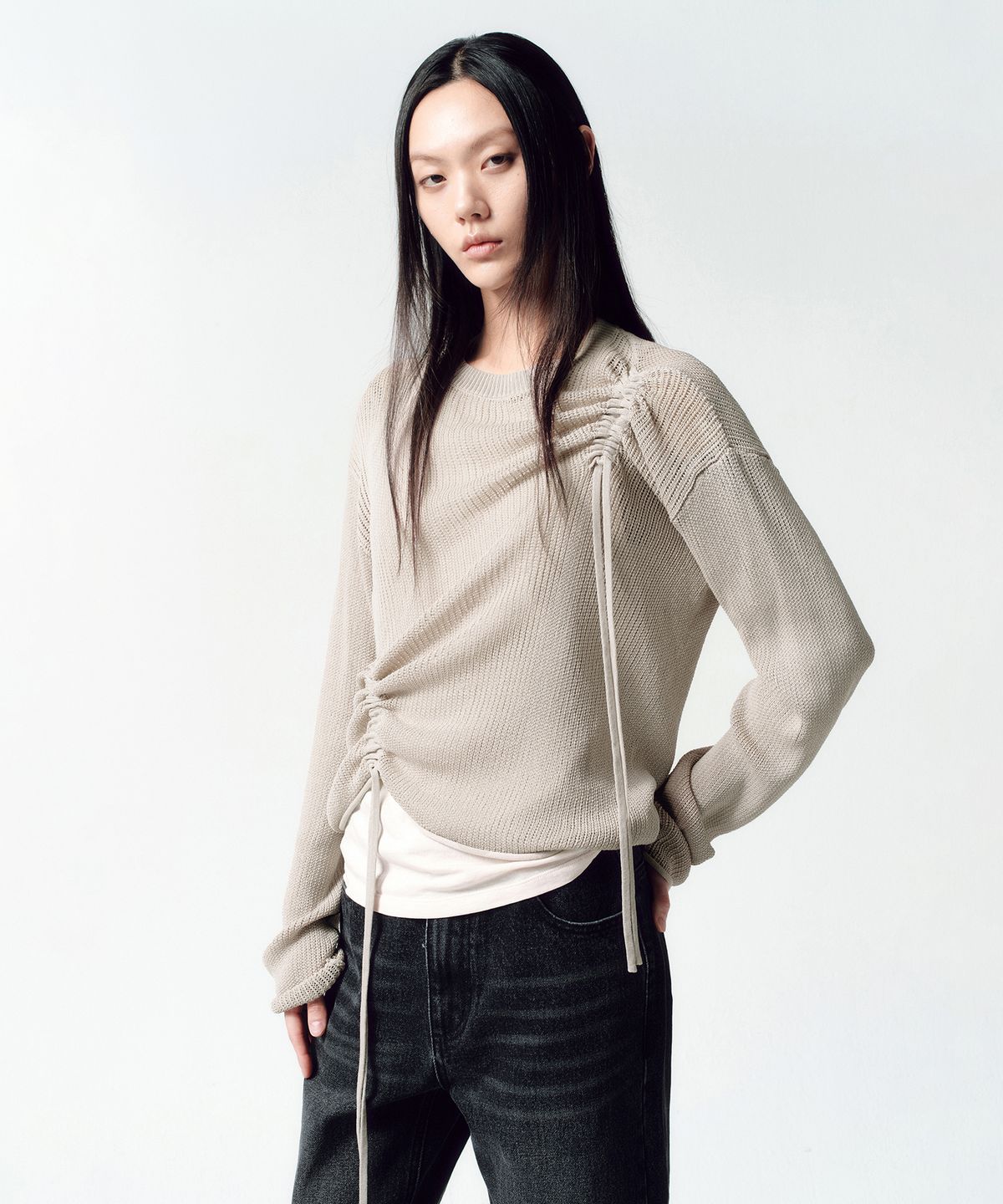 인사일런스 우먼(INSILENCE WOMEN) 루즈핏 레이어드 니트 GREY BEIGE