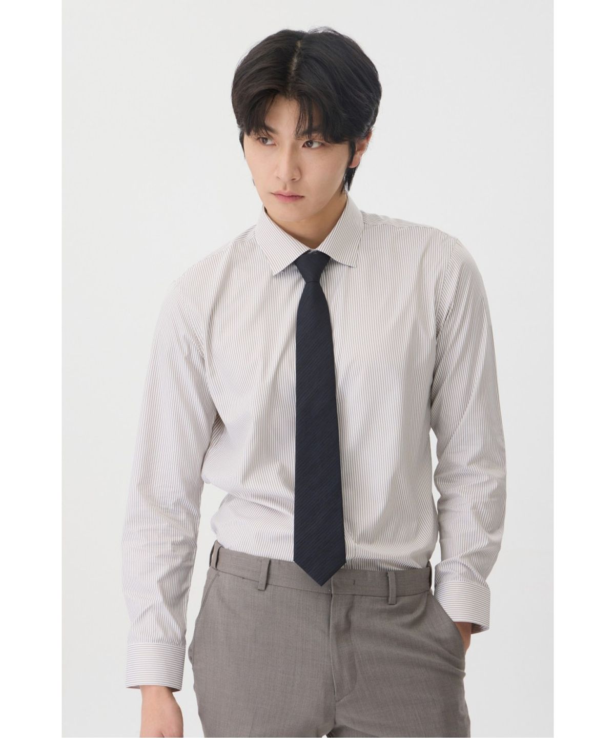 브렌우드(BRENTWOOD) [매직셔츠] 슬림핏 스트라이프 드레스셔츠 BRSDX26325BEX