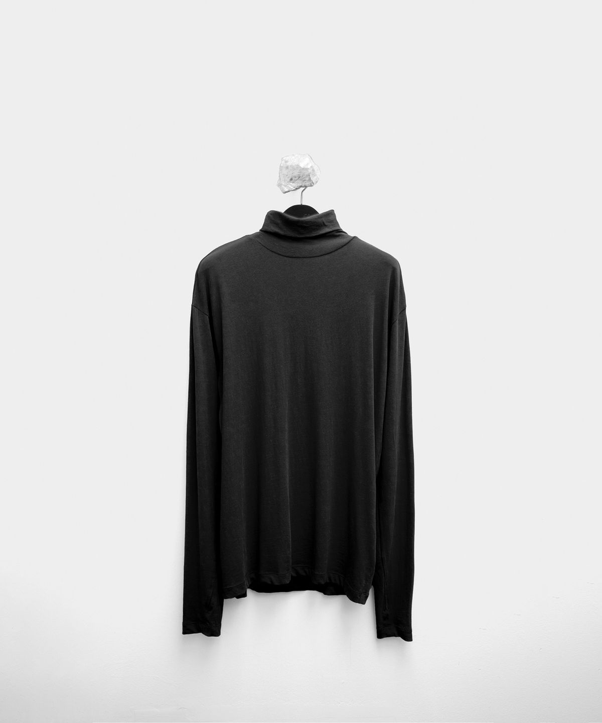 유스(YOUTH) Finger Hole L/S T-shirt - Black