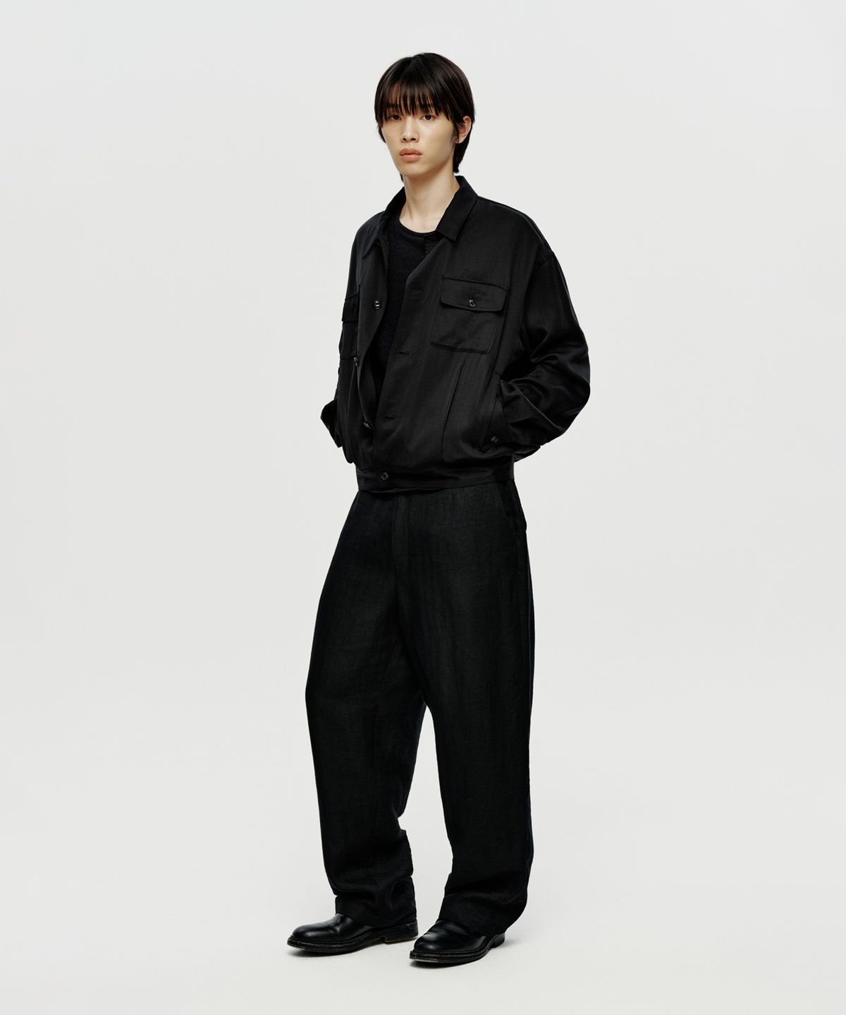 유스(YOUTH) Linen Tapered Trousers - Black