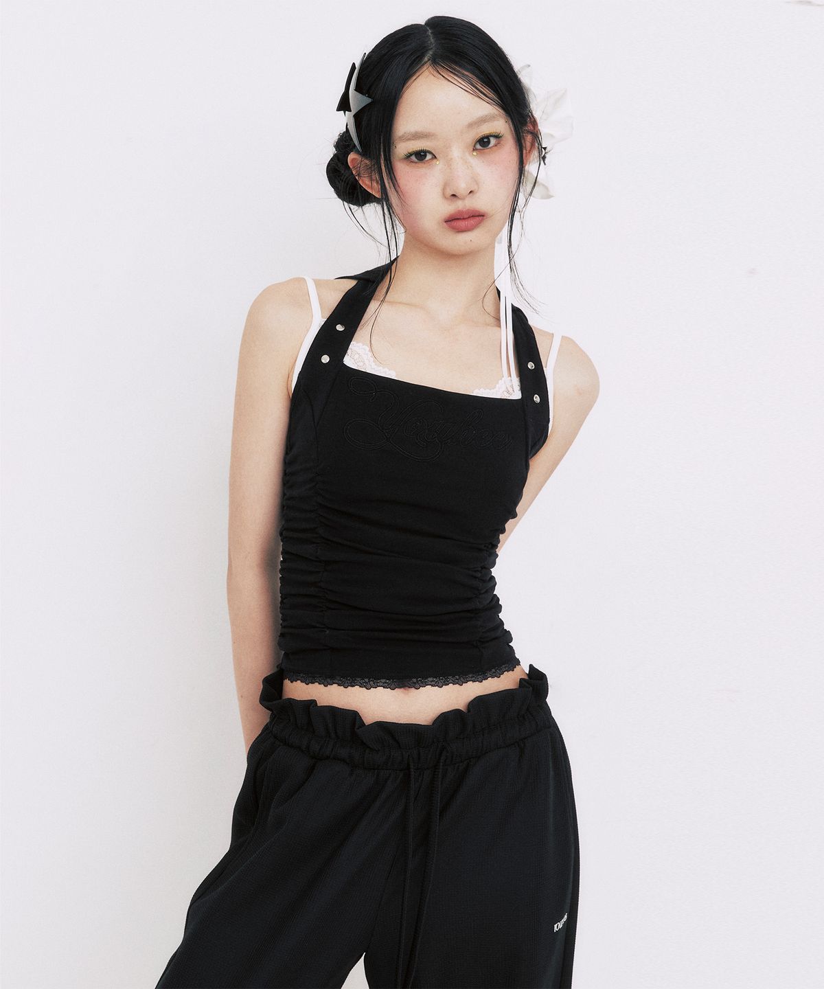 유희(YOUHEE) HALTER HOODIE SLEEVELESS_BLACK