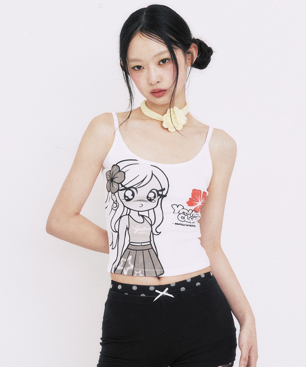 유희(YOUHEE) YOUHEE GIRL GRAPHIC SLEEVELESS_WHITE