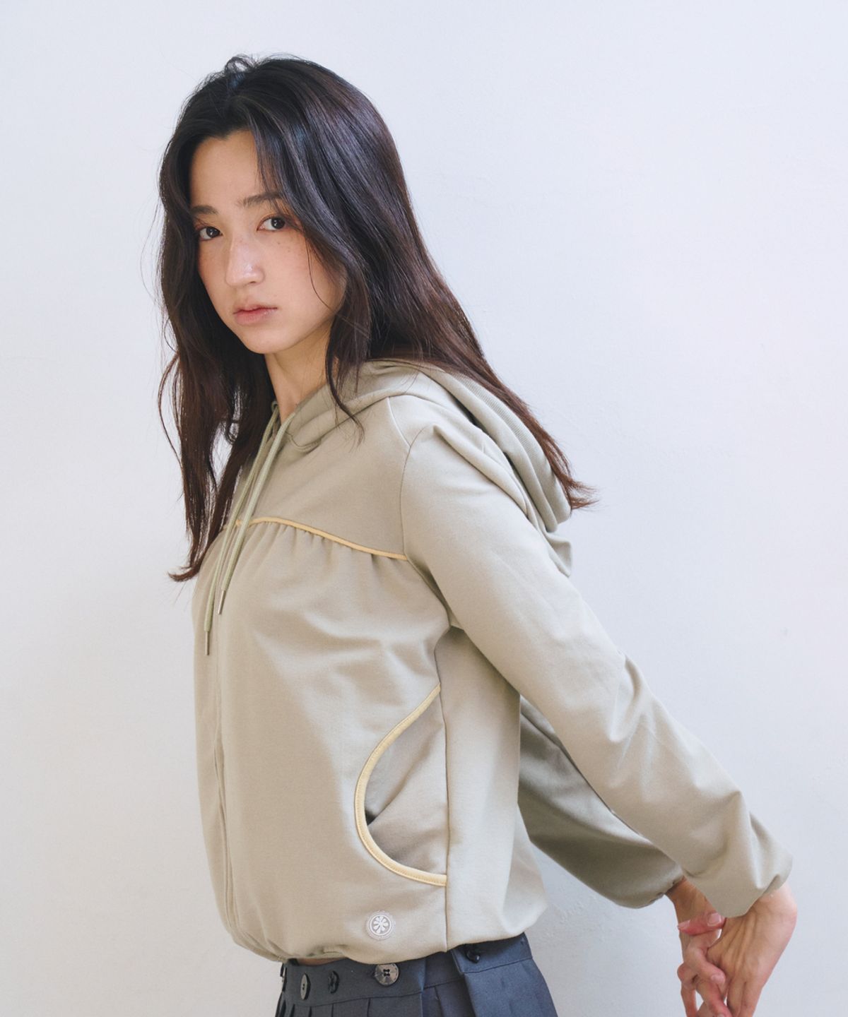오피쉬(OAFISH) Shirring Pocket Hoodie Zip-Up, Pistachio