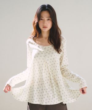 Floral Tuck Longsleeve, Cream